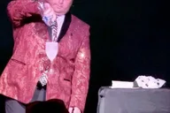 Pigeon Forge Magic Show Starring Steven Best 90 min thumbnail 4