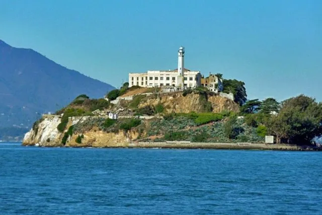 San Francisco Alcatraz and Sausalito Wine Tour - Image 2