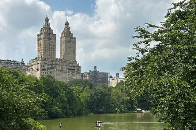 New York City Central Park Pedicab Tour - Image 6