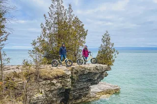 Door County Ebike Rental at Cave Point