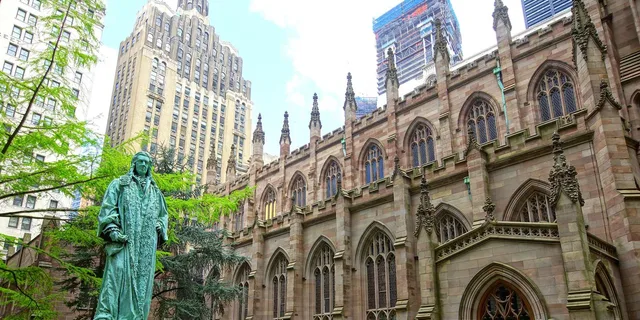 New York City Historic Walking Tour of Lower Manhattan - Image 6