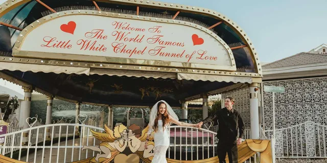 Las Vegas Wedding Photography Session - Image 1
