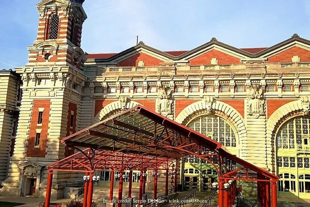 New York Statue of Liberty and Ellis Island Tour - Image 6
