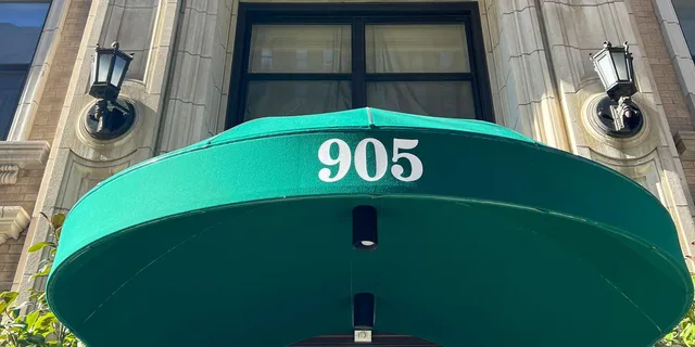 New York Upper West Side Private Guided Tour 2.5 hr - Image 1