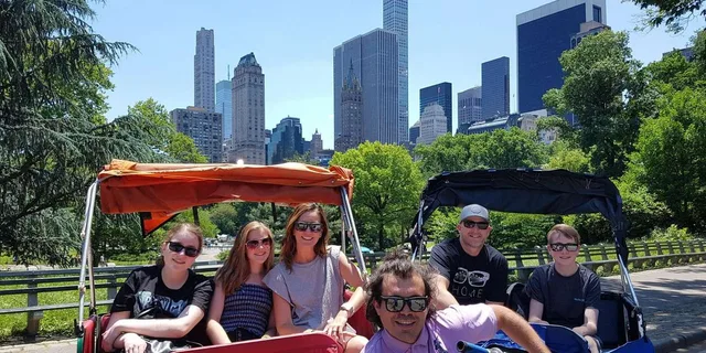 New York Central Park Pedicab Tour - Image 3