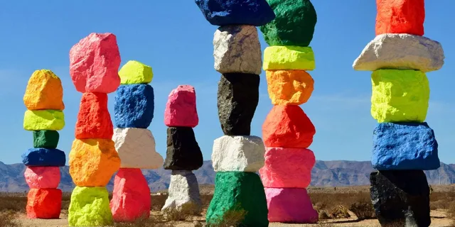 Las Vegas Mojave Desert Tour with Seven Magic Mountains - Image 1