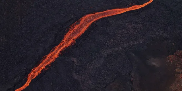 Kailua-Kona Helicopter Tour of Kilauea Volcano Doors-On/Off 1.5 hr - Image 6
