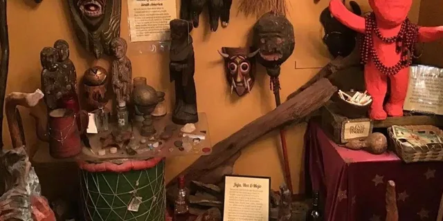 New Orleans Voodoo Museum Walking Tour 2 hr - Image 1