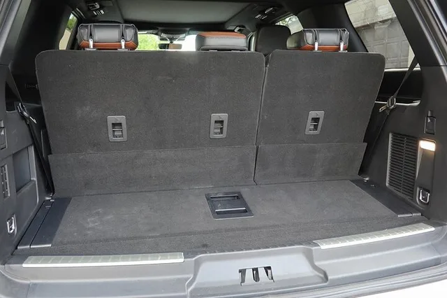 Philadelphia Airport SUV Transfer - Image 5