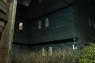 Salem Haunted Pub Crawl thumbnail 5