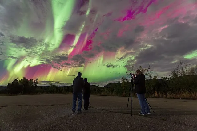 Fairbanks Northern Lights Lodge & Chase Tour - Image 1