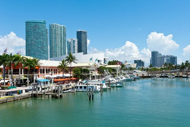 Miami Beaches Self-Guided Driving Audio Tour - Image 4