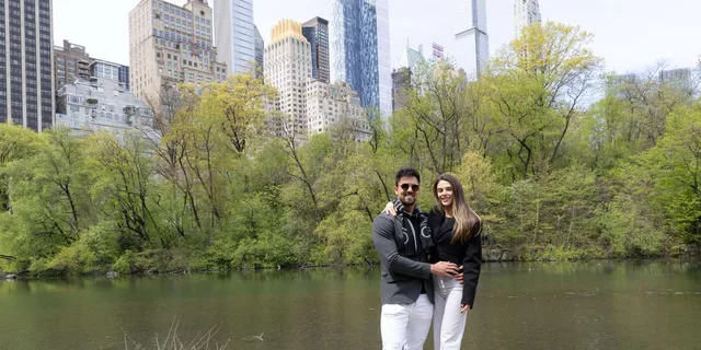 New York Photoshoot in Central Park and 5th Ave - Image 6