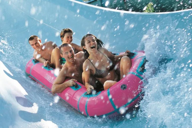 Williamsburg Water Park Ticket - Image 3