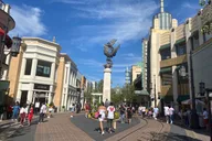 Los Angeles City Tour with Beaches from Anaheim thumbnail 3