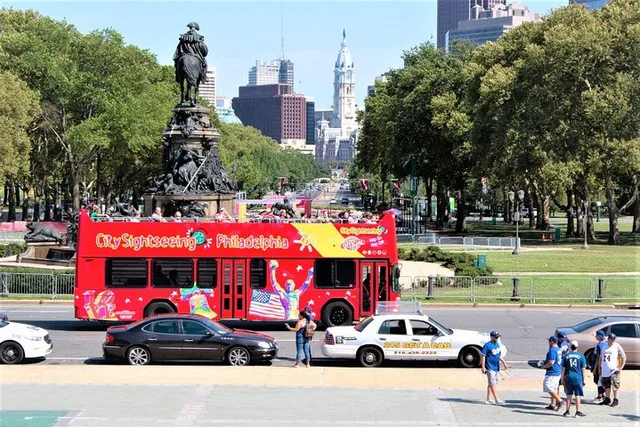 Philadelphia Double-Decker Sightseeing Bus Tour - Image 6