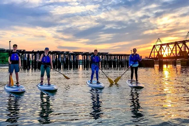 Portland Stand-Up Paddle Tour at Sunset 90 min - Image 4