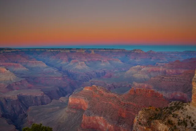 Grand Canyon West Tour in Spanish - Image 1
