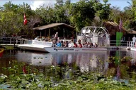 Miami Everglades Airboat Tour thumbnail 2