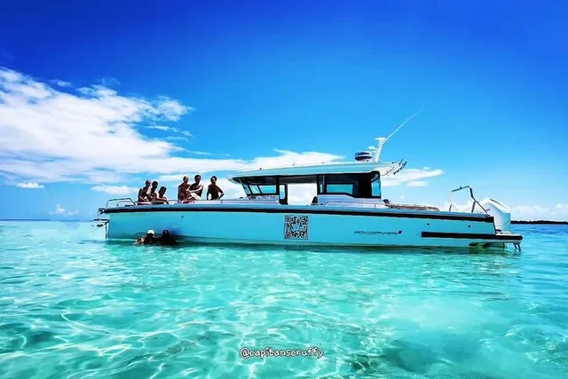 Key West Boat Tour with Snorkeling 4 hr - Image 1