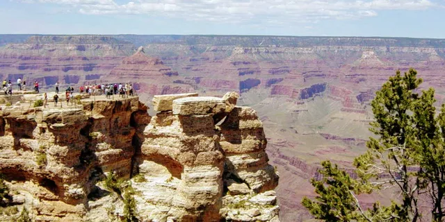 Las Vegas Grand Canyon South Rim Private Tour - Image 1