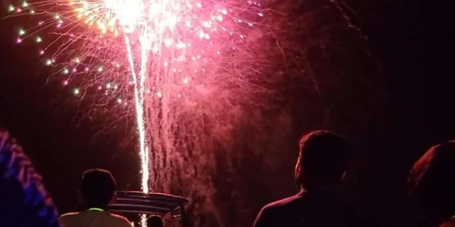 Destin Fireworks Boat Tour - Image 1
