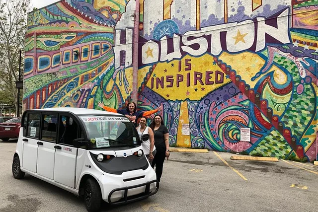 Houston Mural Instagram Tour by Cart 2 hr - Image 2