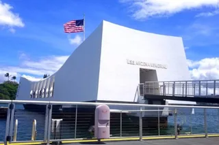 Honolulu Pearl Harbor and Downtown Tour