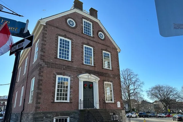 Newport Downtown Historic Audio Tour - Image 5