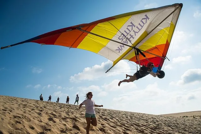 Jockey's Ridge Hang Gliding Lesson - Image 1