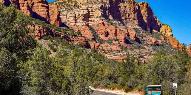 Sedona Vortex Jeep Tour - Image 1