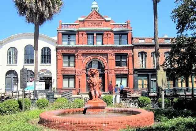 Savannah Guided Walking Tour - Image 2