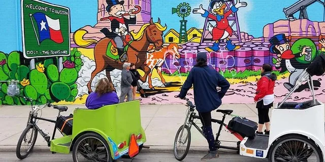 Austin Mural Selfie Pedicab Tour 1.5 hr - Image 3