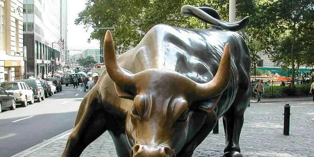 New York Wall Street Insider Tour 1.25 hr - Image 1