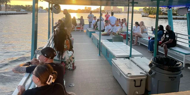 Fort Lauderdale Boat Cruise with Downtown Views - Image 2