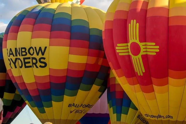 Albuquerque Hot Air Balloon Ride - Image 6