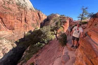 Zion Angels Landing Hike with Permit thumbnail 4