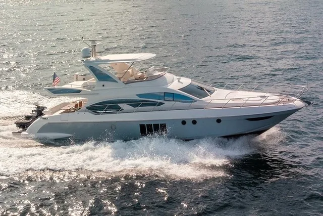 Miami Yacht Charter 68ft Azimut 4 hr - Image 1