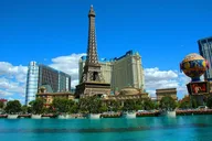 Las Vegas Airport Round-Trip Private SUV Transfer thumbnail 6