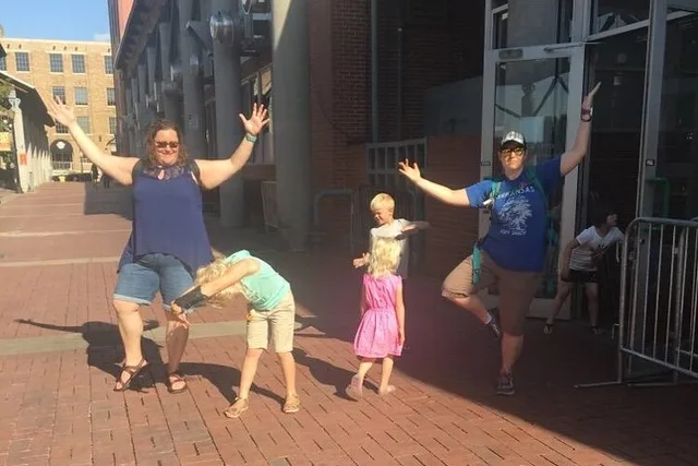 Asheville Scavenger Hunt by Operation City Quest 2 hr - Image 3