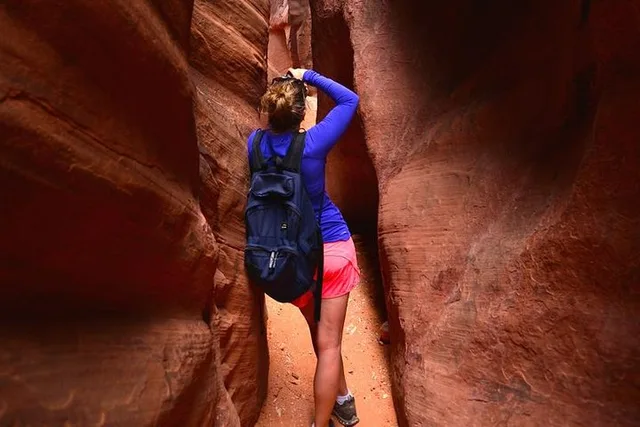 Kanab Wire Pass Slot Canyon Hiking Tour - Image 1