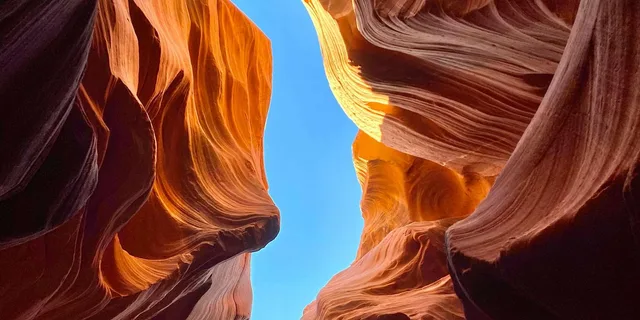 Phoenix Antelope Canyon and Horseshoe Bend Day Tour - Image 1
