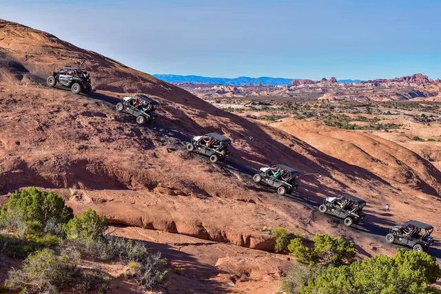 Moab 4X4 Adventure on Hells Revenge Trail 3 hr - Image 1