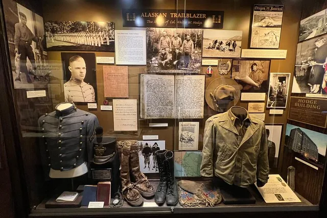 Anchorage Historic Towns & Gold Treasures Tour - Image 3