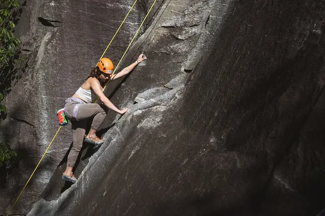 Western North Carolina Half-Day Top Rope Climbing - Image 6
