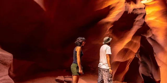 Sedona National Monuments and Antelope Canyon Tour - Image 1