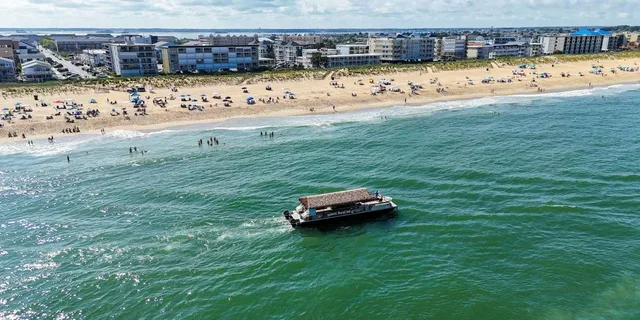 Ocean City Tiki Party Cruise 1.5 hr - Image 6