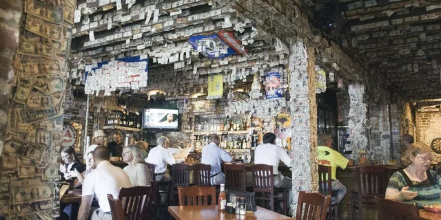 Charleston Craft Beer and Cocktails Tour - Image 5
