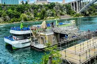 Niagara Falls Walking Tour and Maid of the Mist thumbnail 4