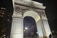 New York West Village Night Walking Tour thumbnail 2